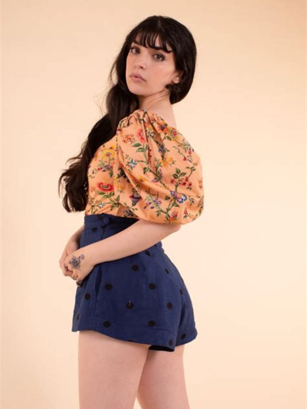Samantha Pleet Blue Noble Linen Shorts - Size 6 (fits like a 4) - NWT